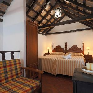 Casas Rurales Tugasa Castillo De Castellar